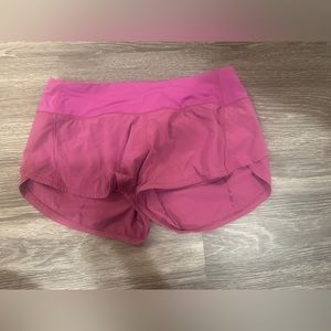 lululemon speed up low rise 2.5 inch